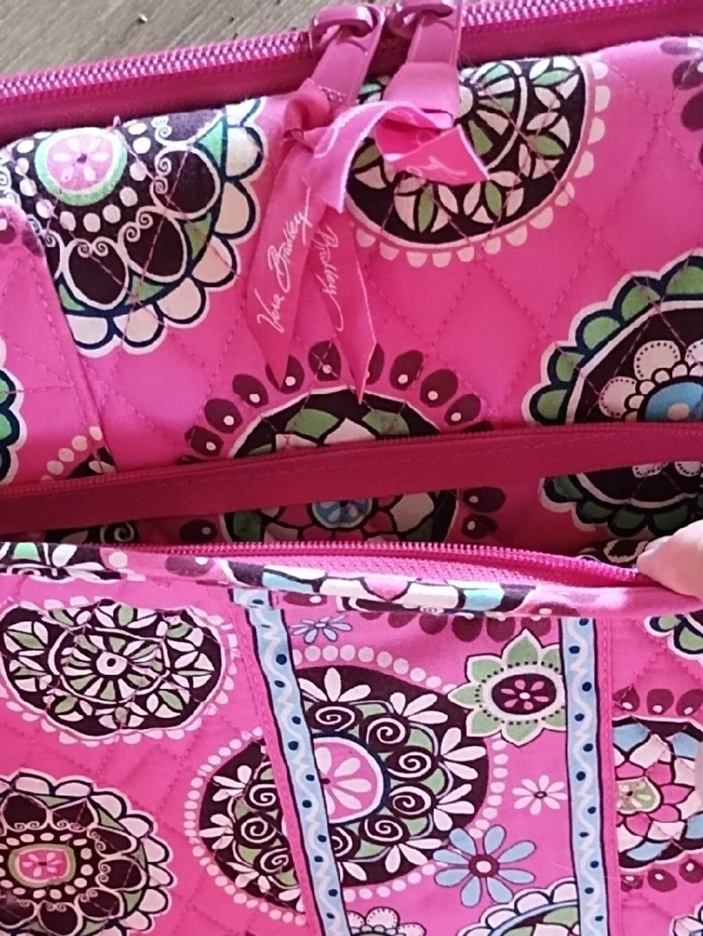 Rare Vera Bradley Pink Cupcake Quilted Floral Medallion Laptop Bag